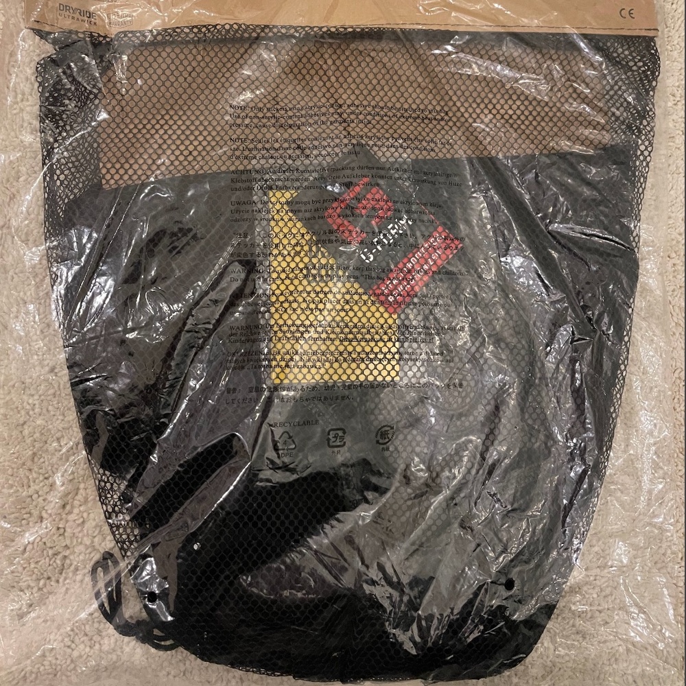 Burton Total Impact Shorts for snowboard and ski